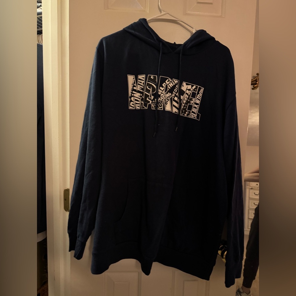 Marvel Navy Graphic Hoodie XL